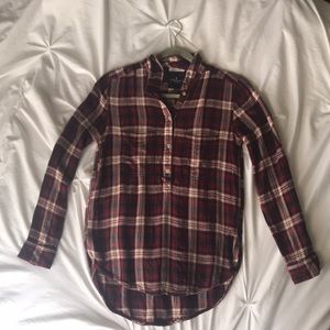 American Eagle Plaid button up